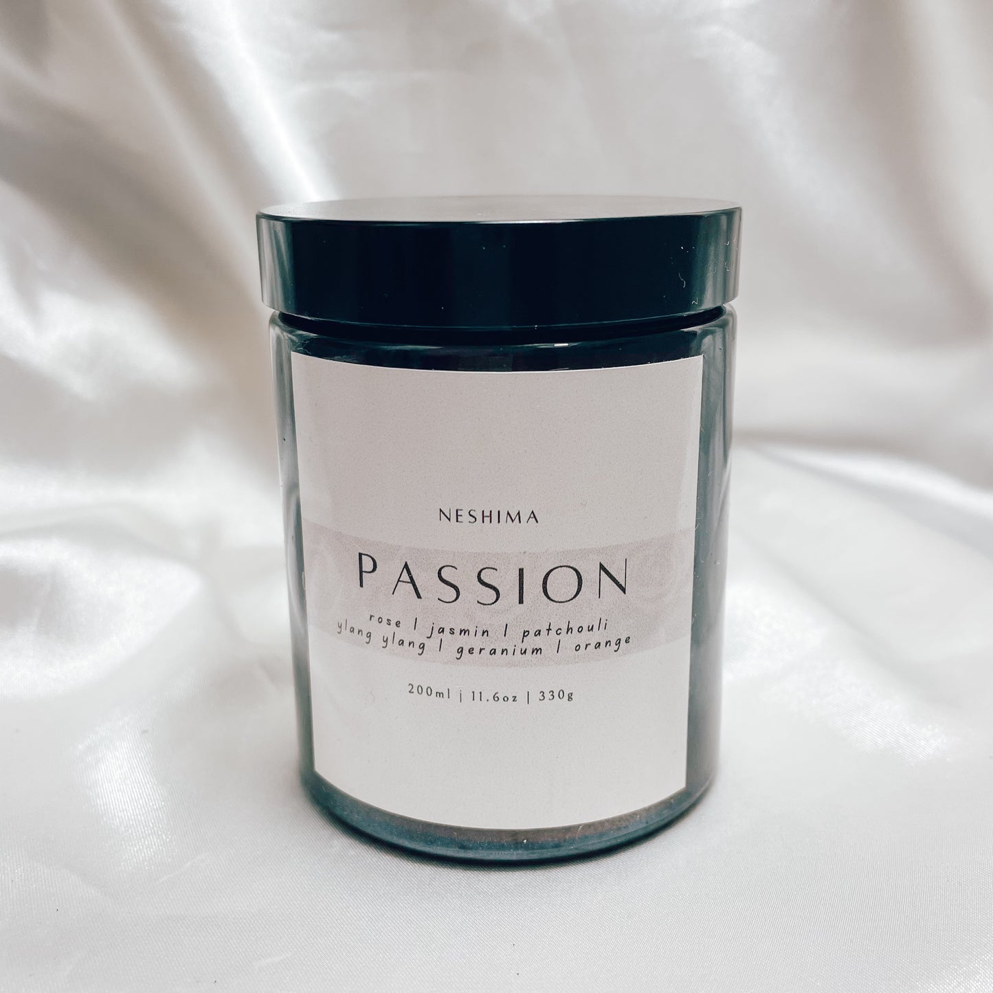 נר ארומטי בניחוח רומנטי